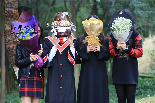 轉(zhuǎn) 珠海城市職業(yè)技術(shù)學(xué)院校召開2021年就業(yè)工作大會，全面推進(jìn)三全育人